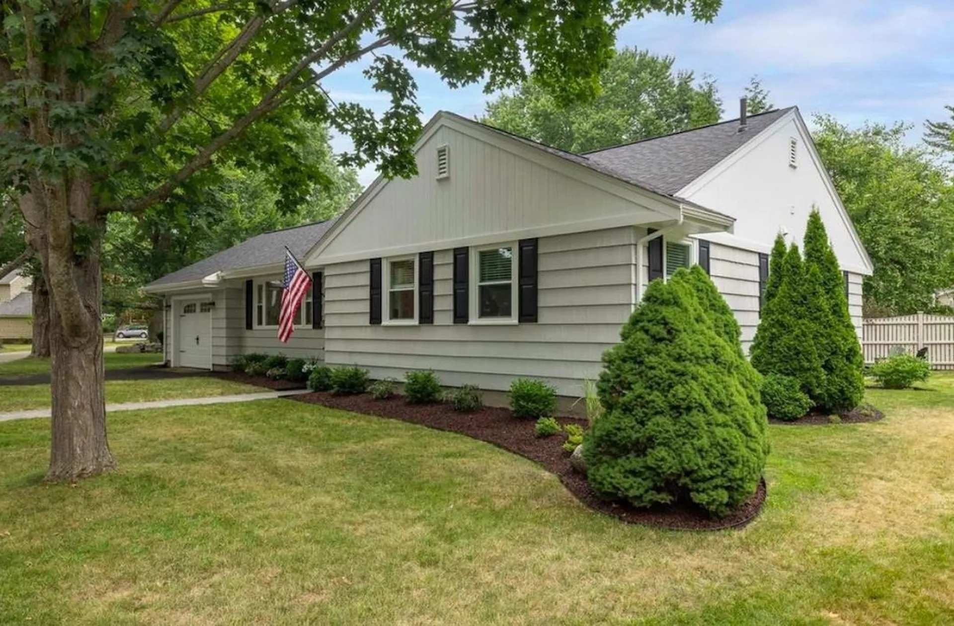49 Fells Road Portsmouth NH 03801