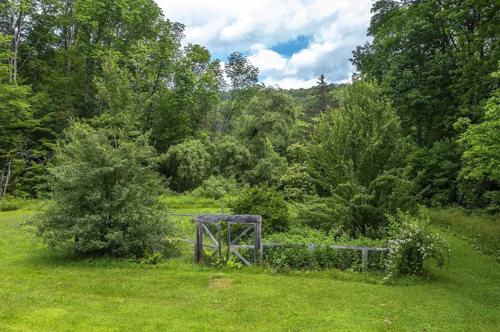 1522 Barnard Road Woodstock VT 05091