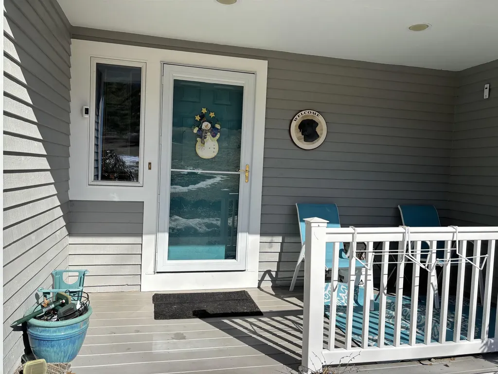 20 Merrill Road Campton NH 03223