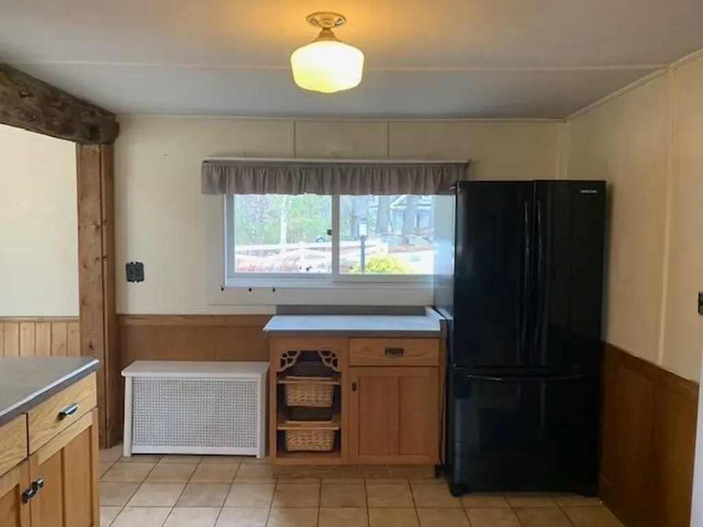 1747 River Road Weare NH 03281