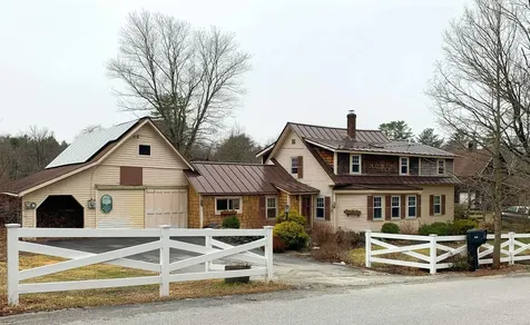 1747 River Road Weare NH 03281