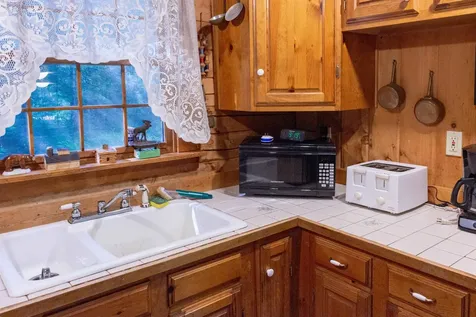 75 Hildreth Road Whitefield NH 02895