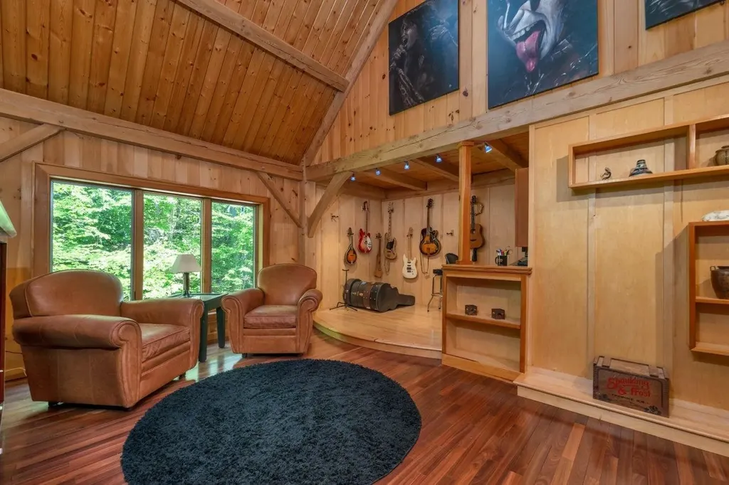 9 Lakewood Drive Gilmanton NH 03837