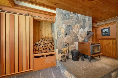 9 Lakewood Drive Gilmanton NH 03837