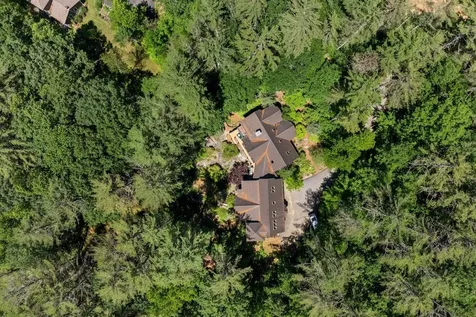 9 Lakewood Drive Gilmanton NH 03837