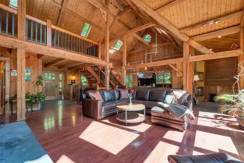 9 Lakewood Drive Gilmanton NH 03837