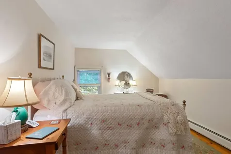 37 Kenyon Road Plainfield NH 03781