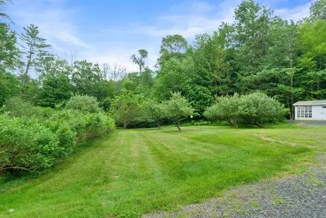 37 Kenyon Road Plainfield NH 03781