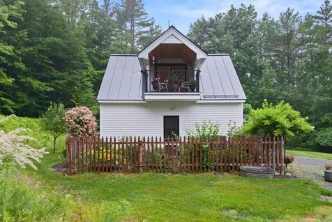 37 Kenyon Road Plainfield NH 03781
