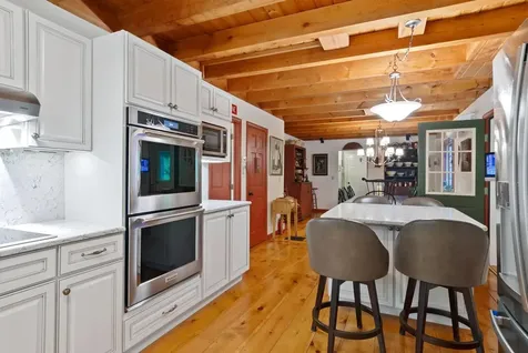 37 Kenyon Road Plainfield NH 03781