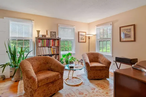 37 Kenyon Road Plainfield NH 03781