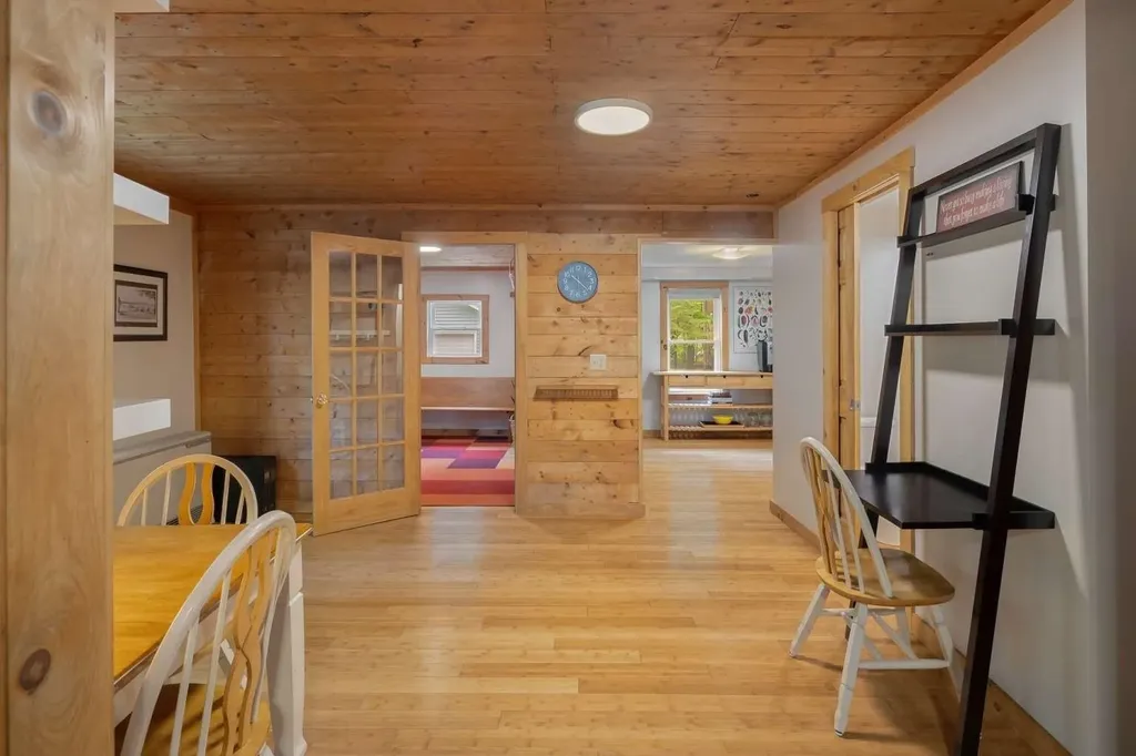 78 Camp Elizabeth Way Newport City VT 05855