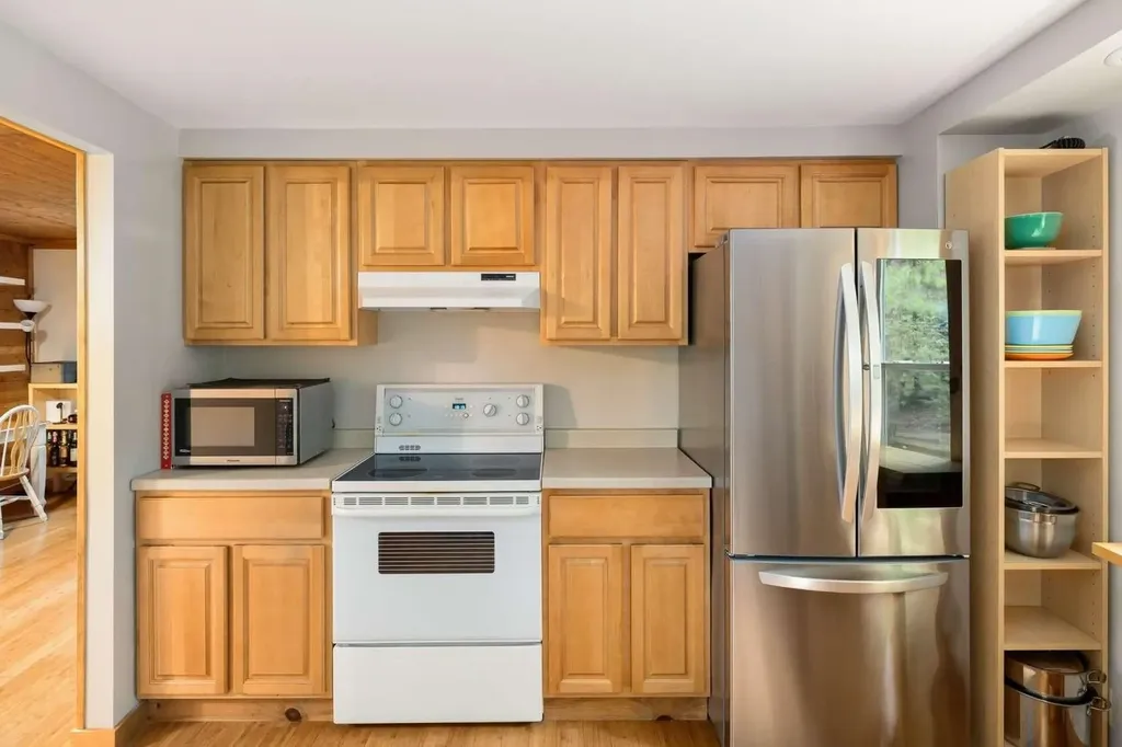 78 Camp Elizabeth Way Newport City VT 05855
