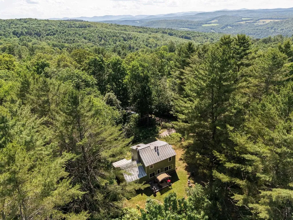 1748 Cemetery Street Brookfield VT 05036