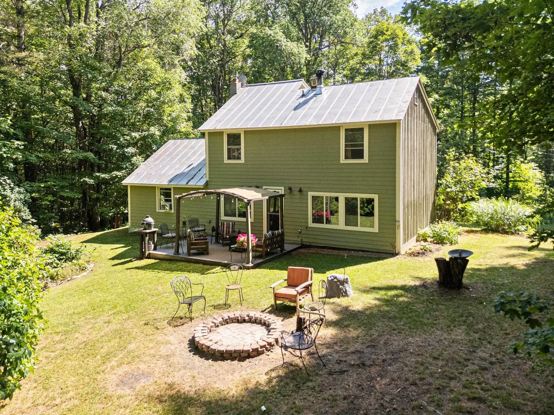 1748 Cemetery Street Brookfield VT 05036