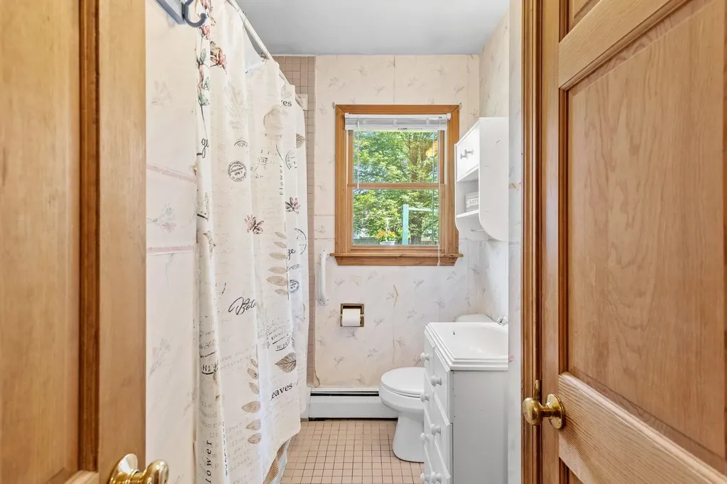 226 Front Street Exeter NH 03833