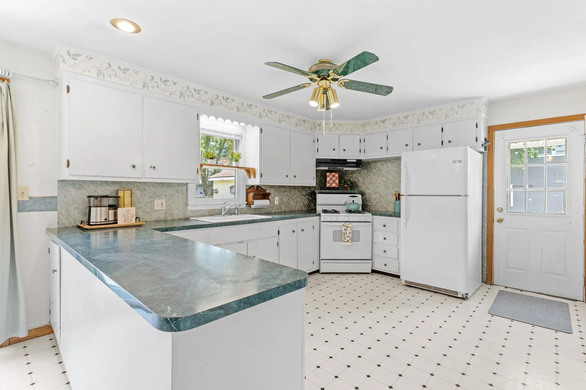 226 Front Street Exeter NH 03833