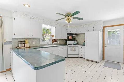 226 Front Street Exeter NH 03833