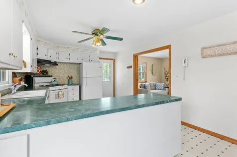 226 Front Street Exeter NH 03833