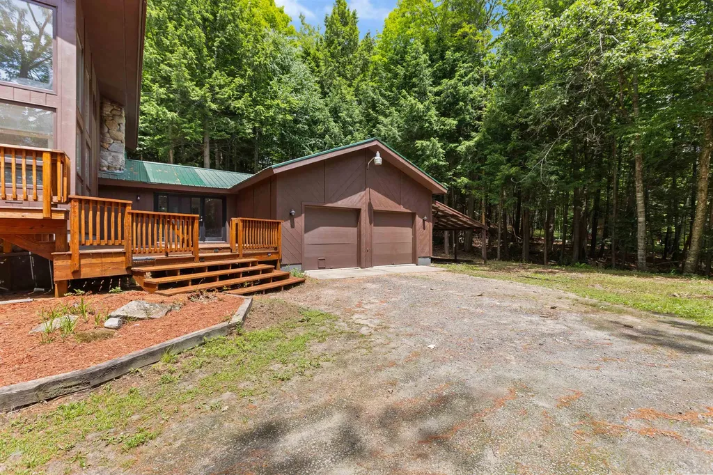 110 Tamarack Road Thornton NH 03285