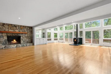 110 Tamarack Road Thornton NH 03285