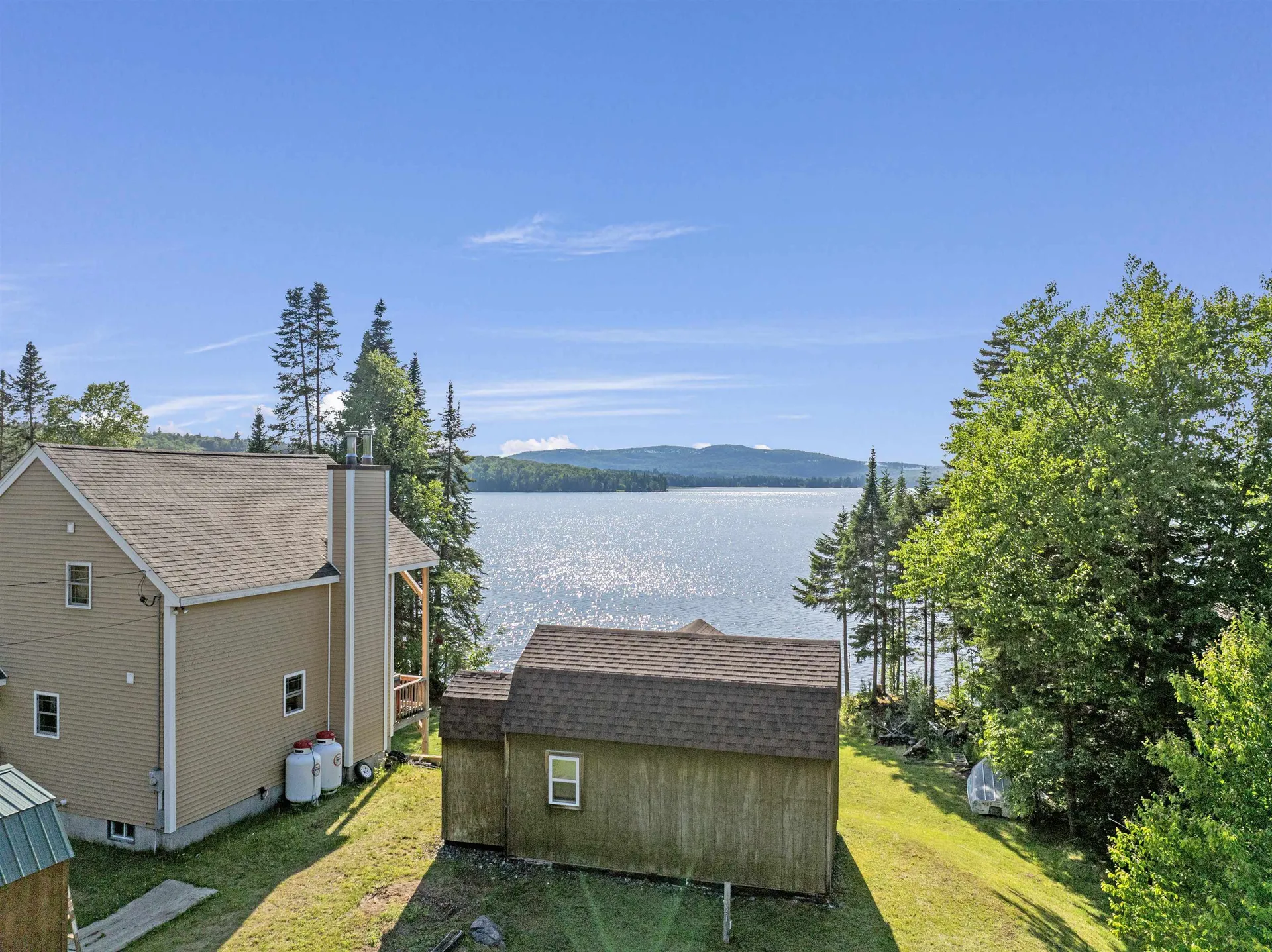 221 Beach Road Pittsburg NH 03592