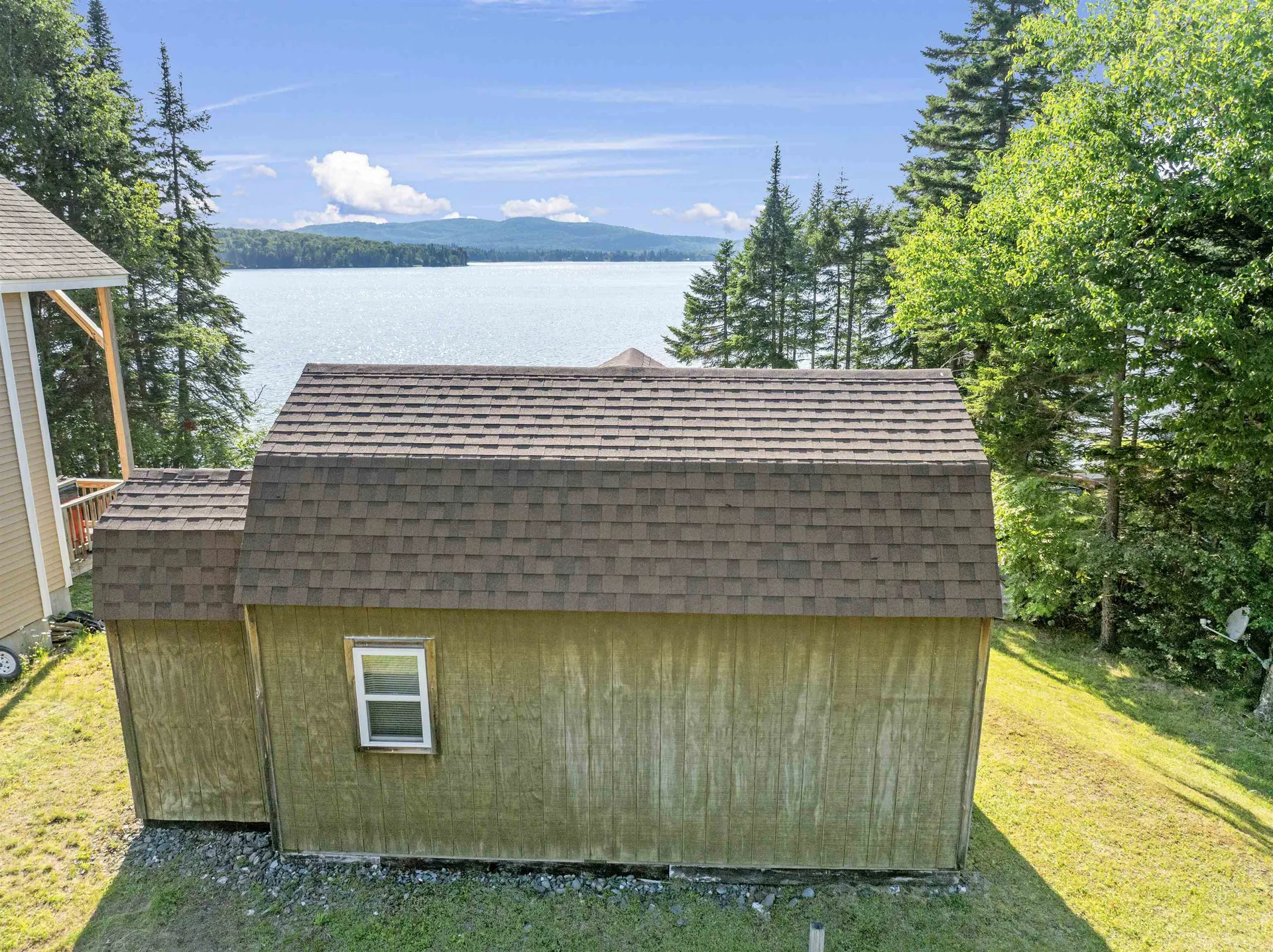 221 Beach Road Pittsburg NH 03592