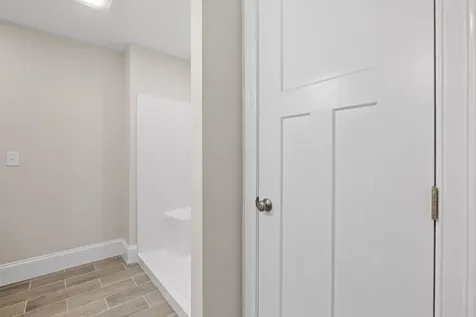 24 Gypsum Lane Chester NH 03036