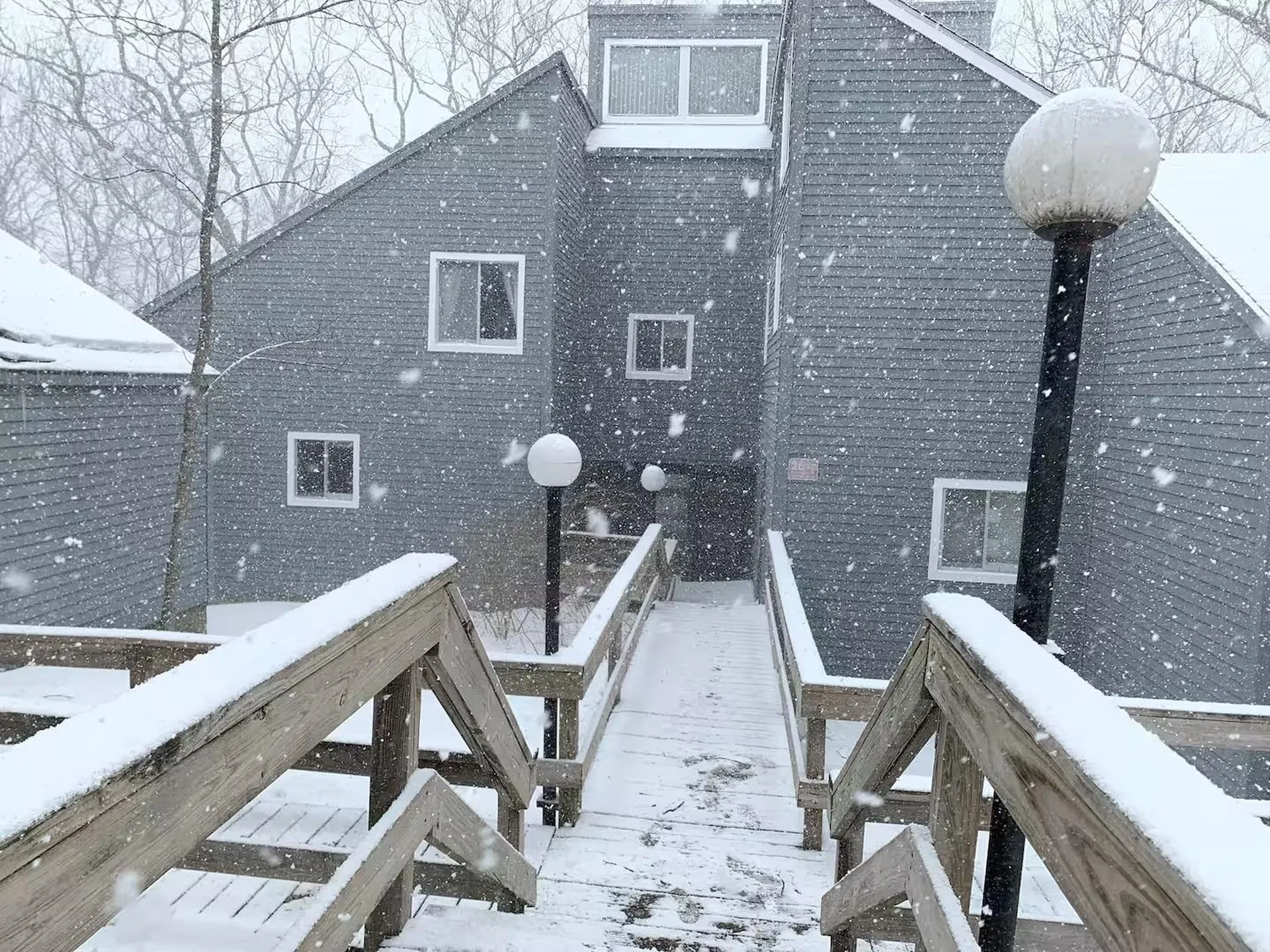 26 Condo Road Campton NH 03223