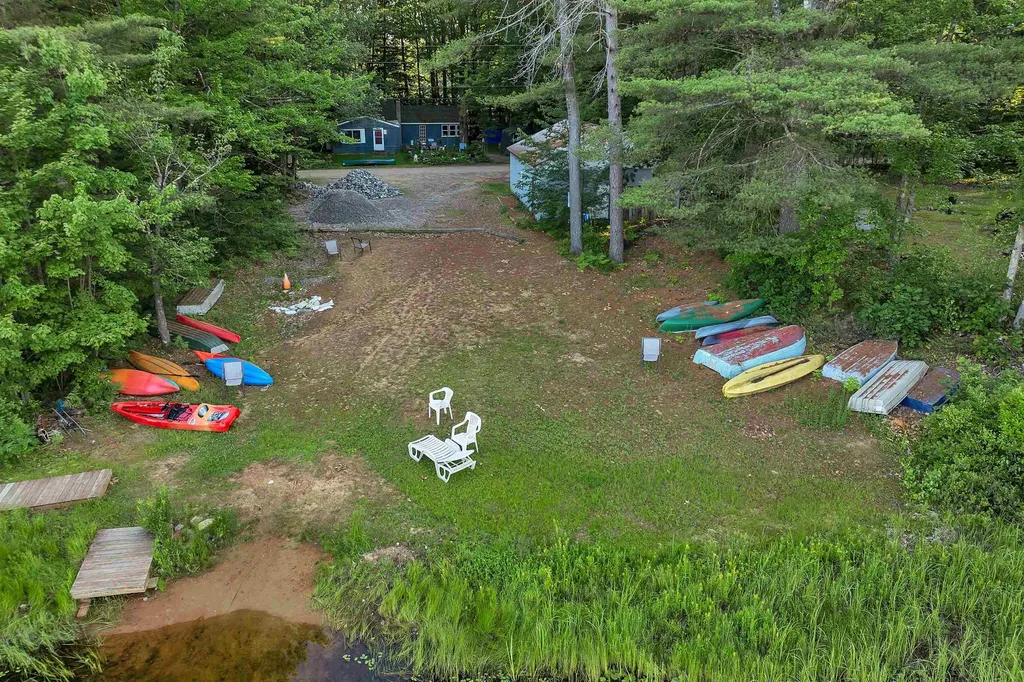 19 Sherwood Forest Drive Canterbury NH 03224