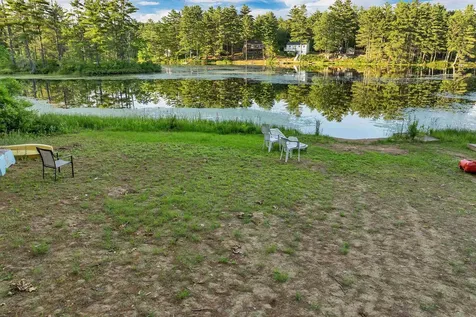 19 Sherwood Forest Drive Canterbury NH 03224