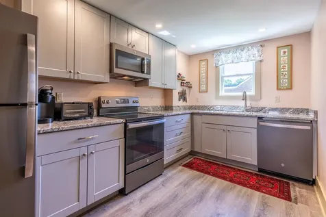 3708 Vt Route 30 Jamaica VT 05343