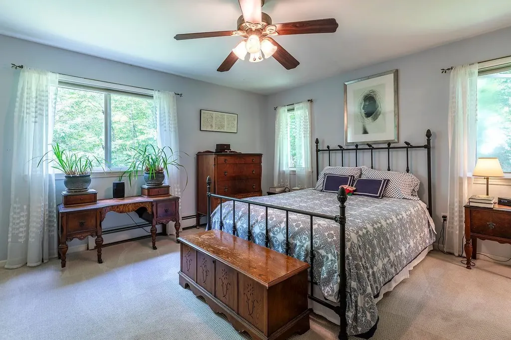 22 Bromley Forest Road Winhall VT 05340