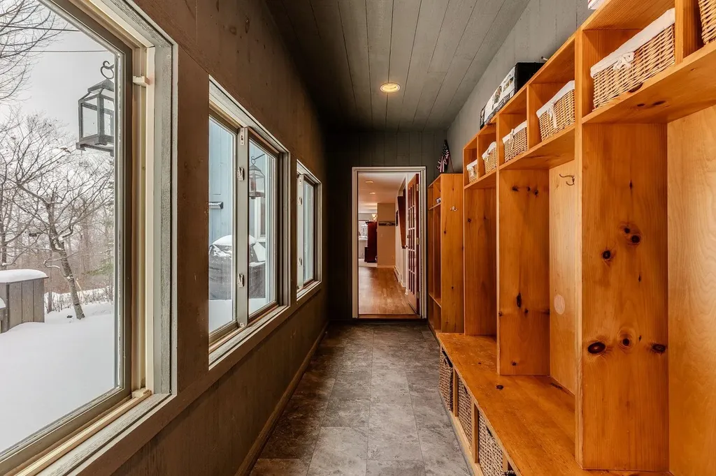 22 Bromley Forest Road Winhall VT 05340