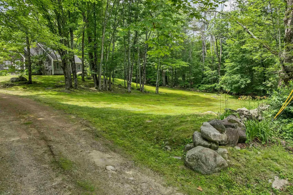 371 Range Road Sandwich NH 03227