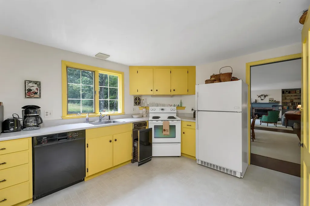 371 Range Road Sandwich NH 03227