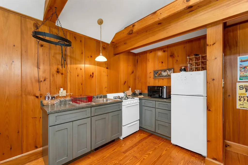 371 Range Road Sandwich NH 03227