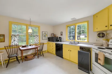 371 Range Road Sandwich NH 03227