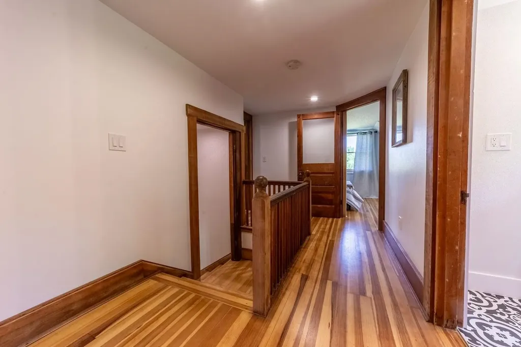 620 Poole Hill Road Bridgewater NH 03222