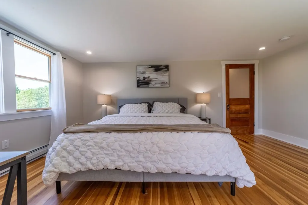 620 Poole Hill Road Bridgewater NH 03222