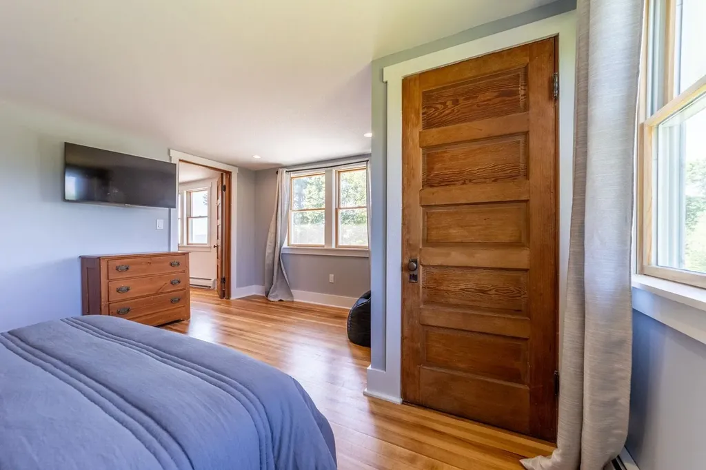 620 Poole Hill Road Bridgewater NH 03222