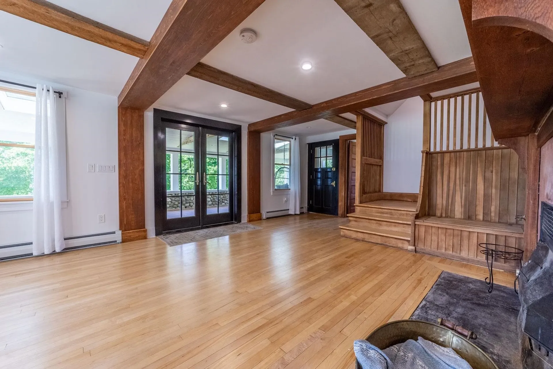 620 Poole Hill Road Bridgewater NH 03222