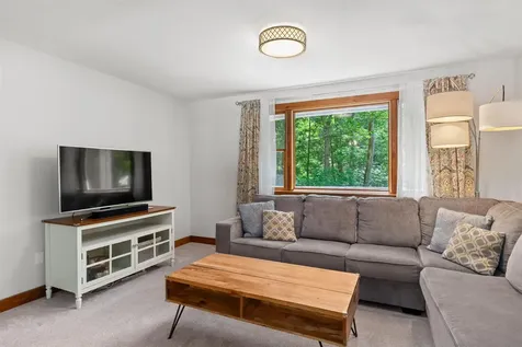 18 Owl Lane Lee NH 03861