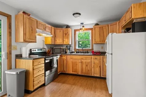 18 Owl Lane Lee NH 03861
