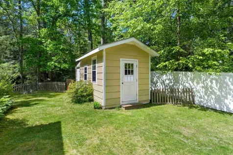 18 Owl Lane Lee NH 03861