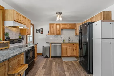 18 Owl Lane Lee NH 03861