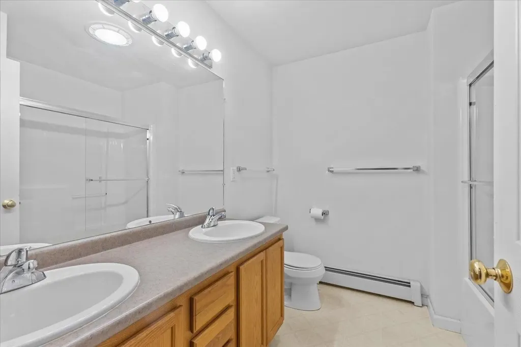 83 Chelsea Place Williston VT 05495