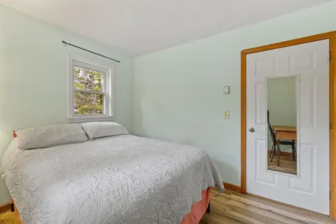 24 Hillrise Lane Meredith NH 03235