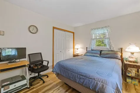 24 Hillrise Lane Meredith NH 03235