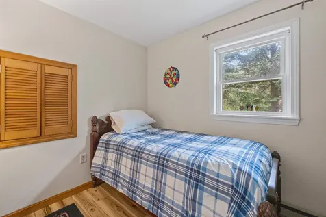 24 Hillrise Lane Meredith NH 03235